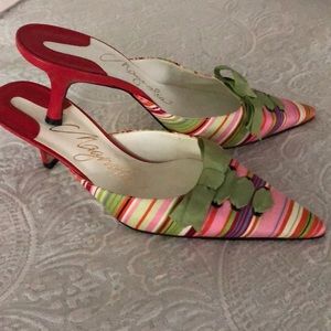Stripe & bowed shoes~pink red green &green bow! 🎀